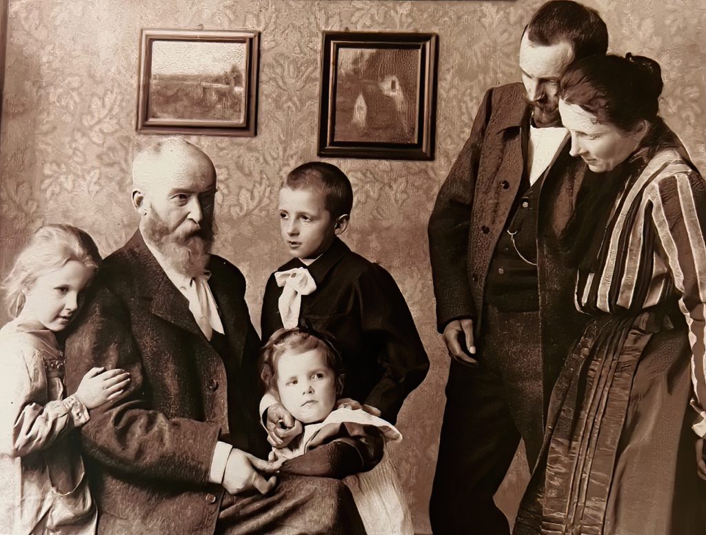 Wilhelm Busch mit Else und Otto Nöldeke sowie deren Kindern